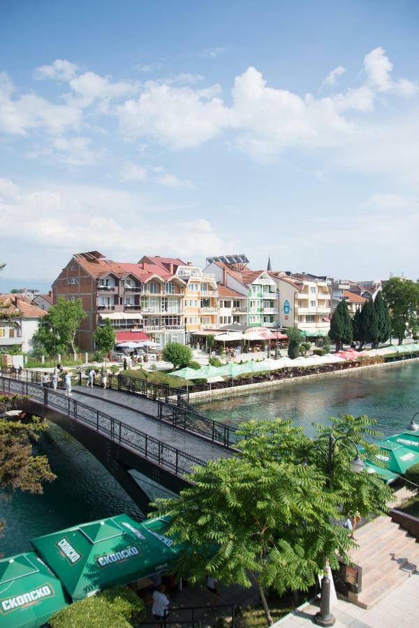 Seasons Hotel Струга Экстерьер фото
