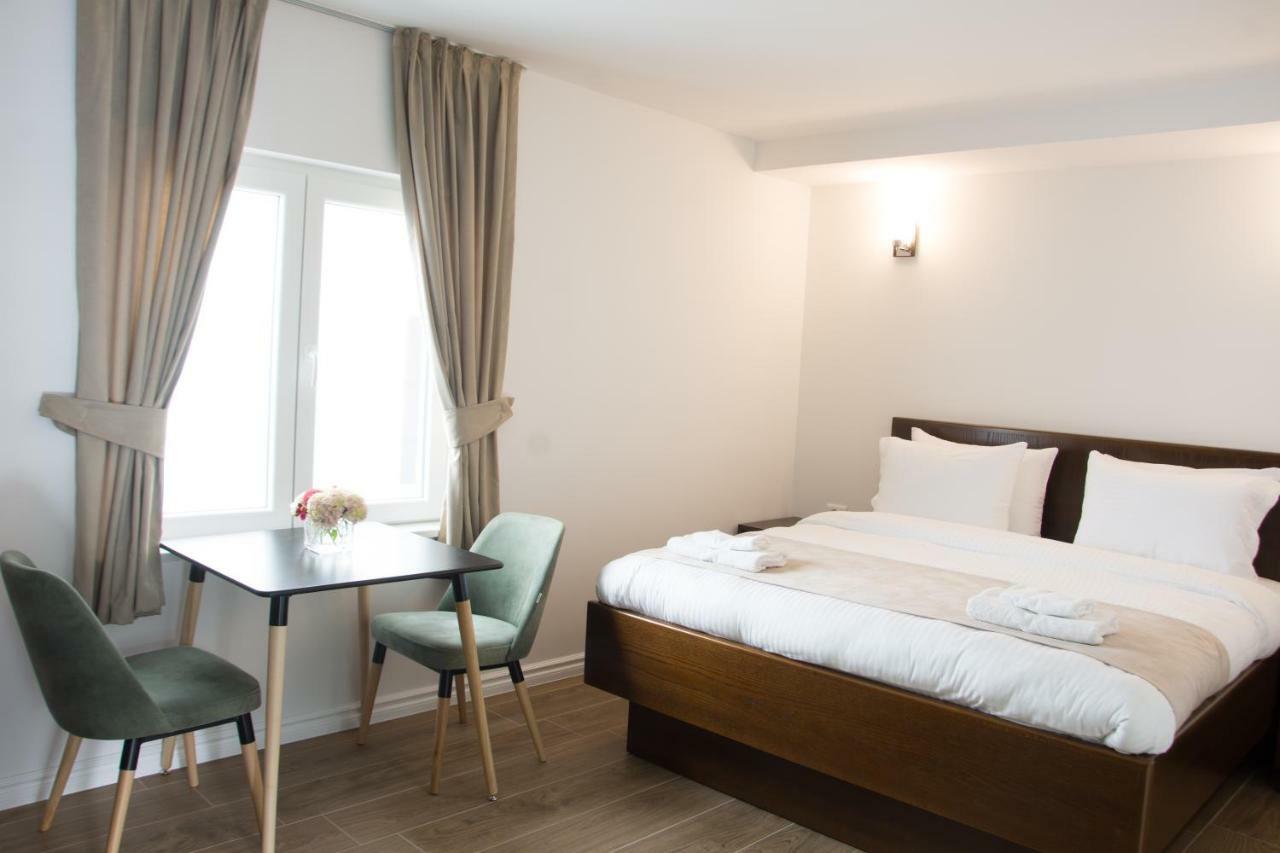 Seasons Hotel Струга Экстерьер фото